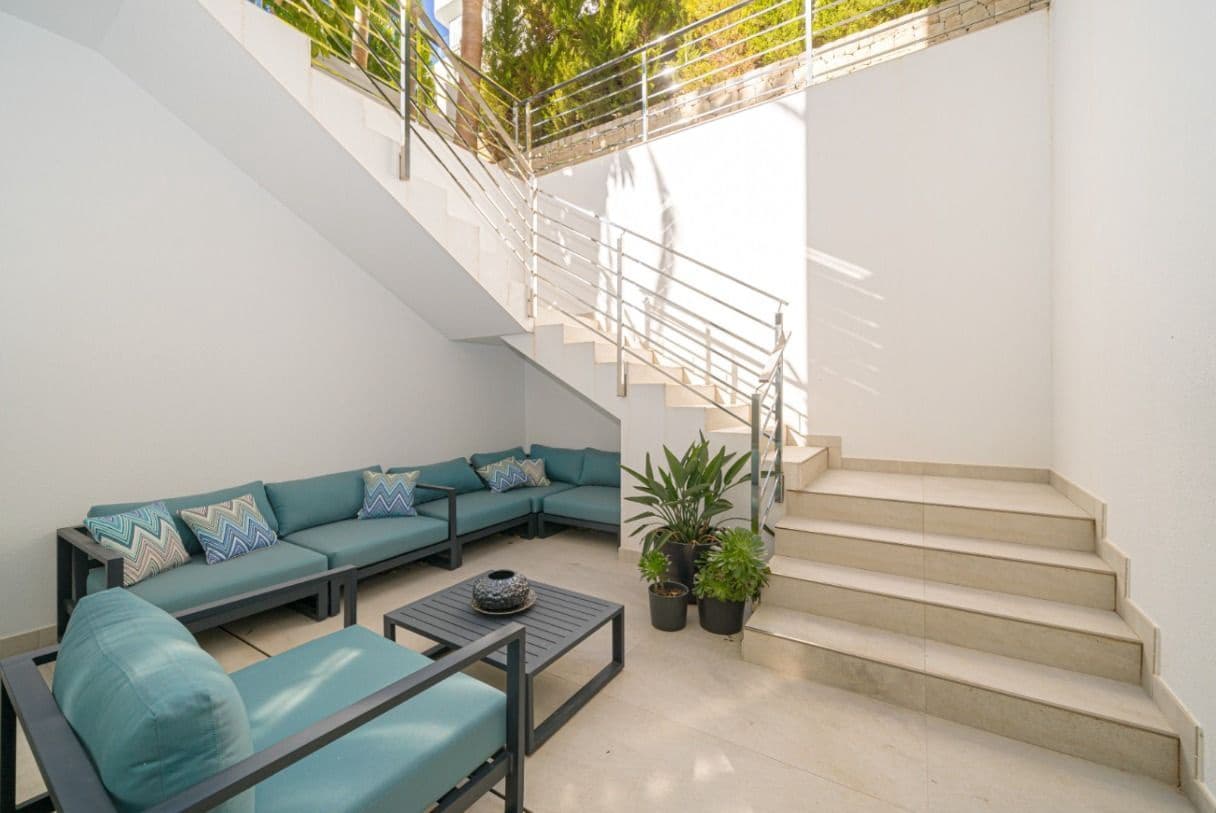 Chalet de 5 habitaciones en Finestrat en venta con piscina garaje - 2.000.000 € (Ref: 9800517)