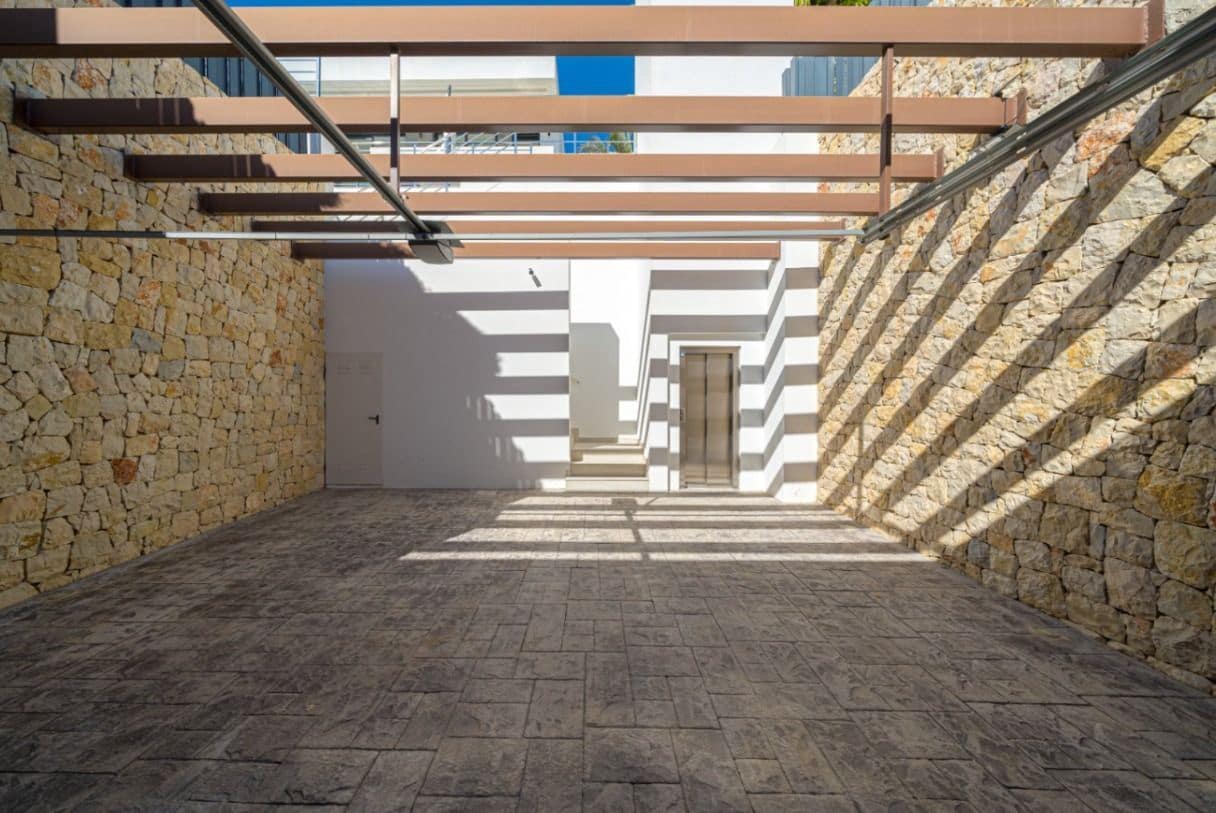 Chalet de 5 habitaciones en Finestrat en venta con piscina garaje - 2.000.000 € (Ref: 9800517)