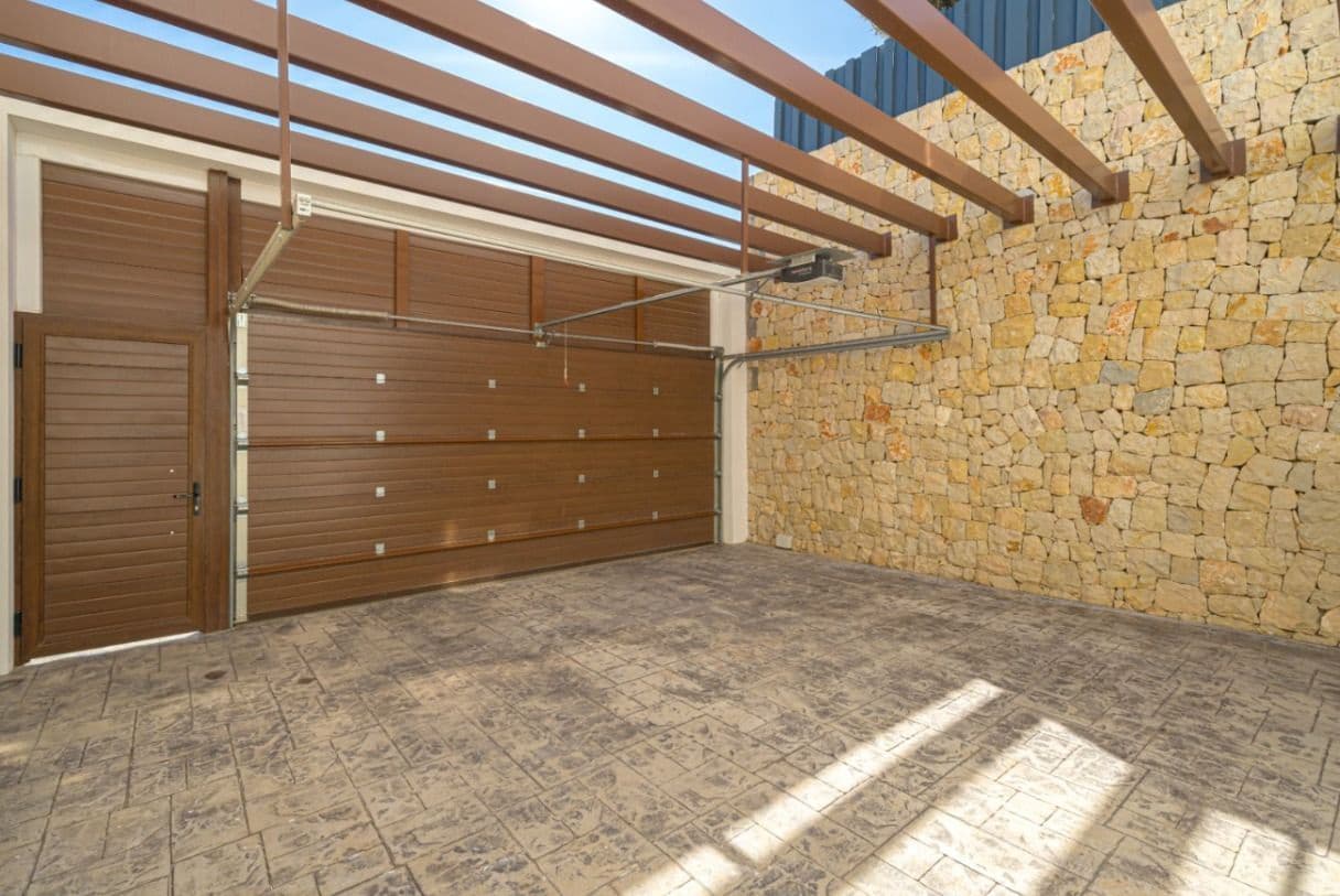 Chalet de 5 habitaciones en Finestrat en venta con piscina garaje - 2.000.000 € (Ref: 9800517)