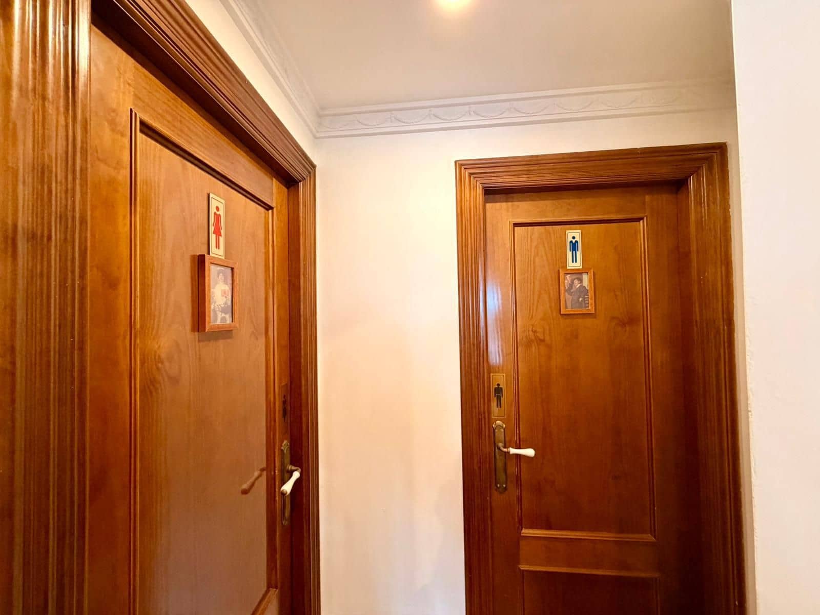 Commercial for sale in Benidorm - € 445,000 (Ref: 9806196)