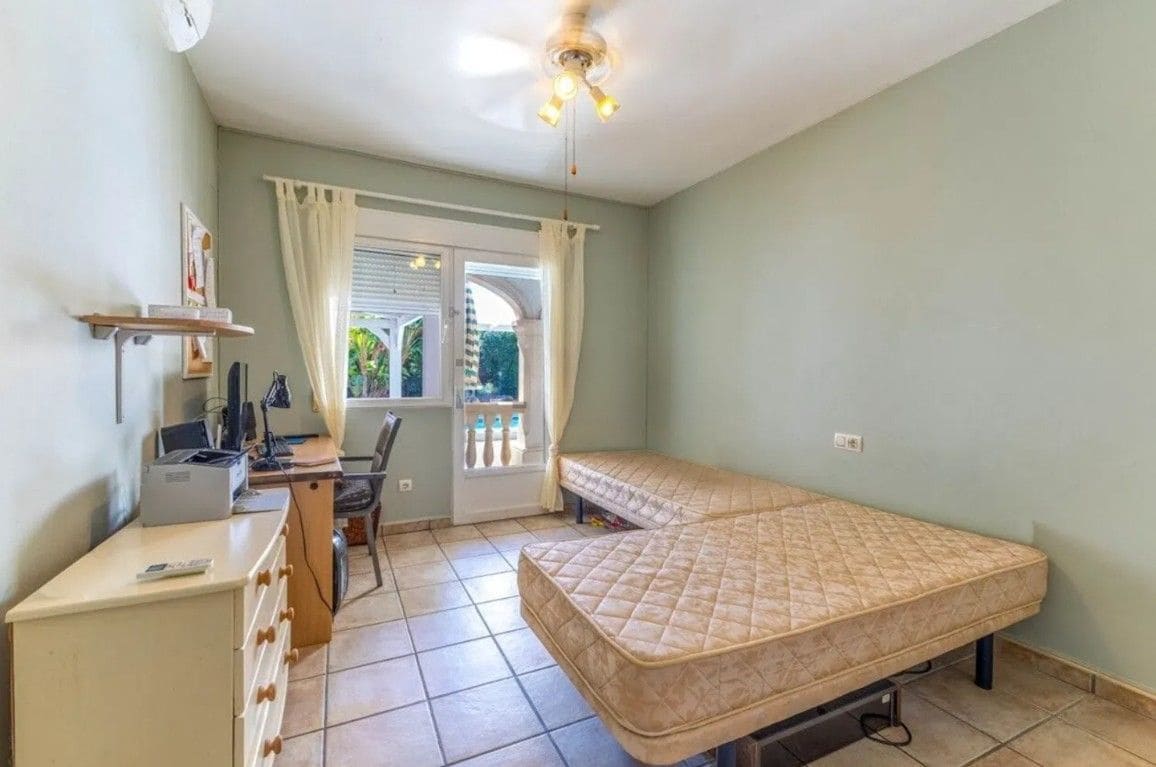 3 Zimmer Villa zu verkaufen in Javea / Xabia mit Pool Garage - 765.000 € (Ref: 9819973)