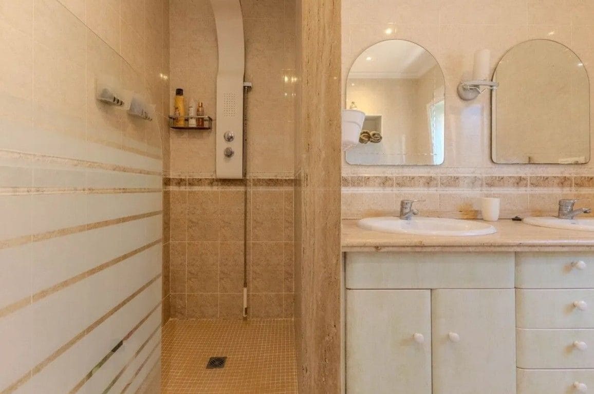 3 Zimmer Villa zu verkaufen in Javea / Xabia mit Pool Garage - 765.000 € (Ref: 9819973)