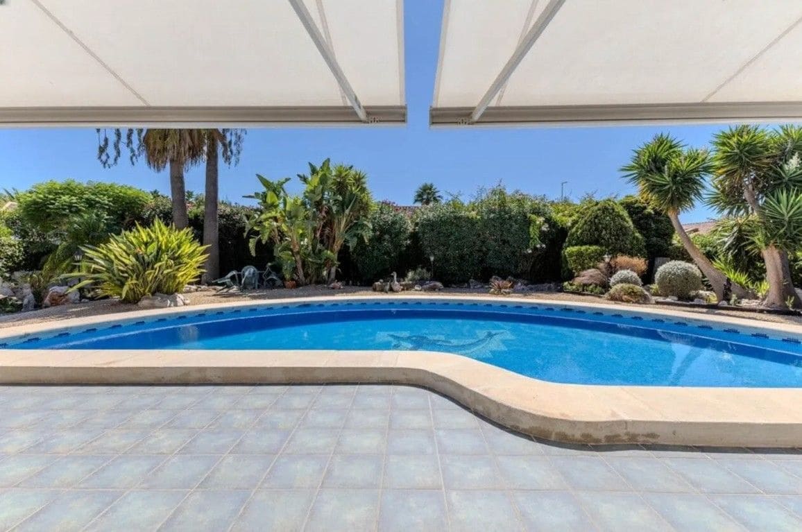 3 Zimmer Villa zu verkaufen in Javea / Xabia mit Pool Garage - 765.000 € (Ref: 9819973)