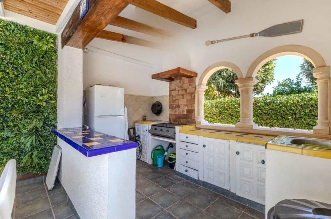 3 Zimmer Villa zu verkaufen in Javea / Xabia mit Pool Garage - 765.000 € (Ref: 9819973)
