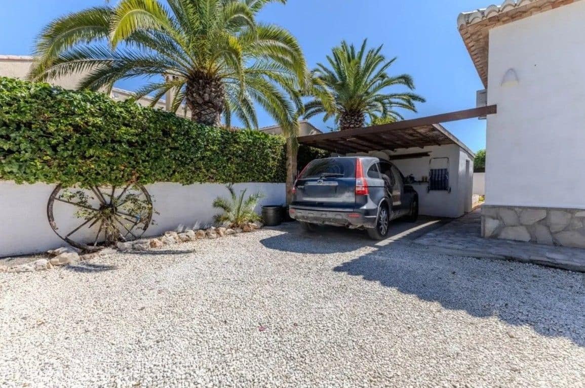 3 Zimmer Villa zu verkaufen in Javea / Xabia mit Pool Garage - 765.000 € (Ref: 9819973)