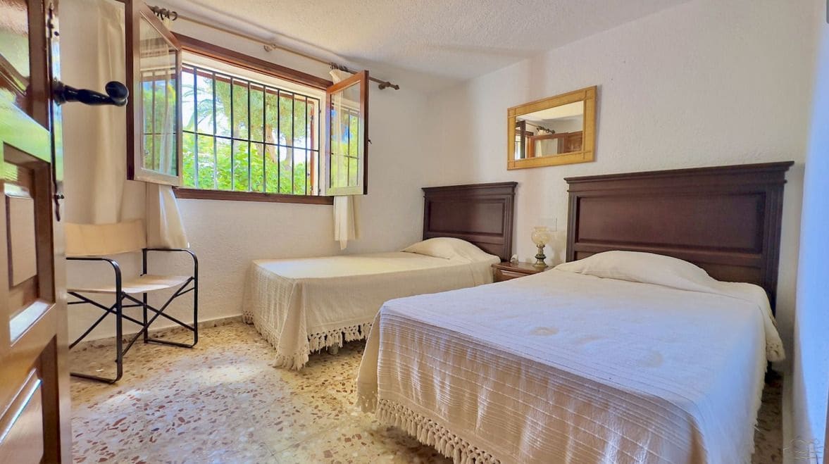 6 soveværelse Villa til salg i Javea / Xabia med swimmingpool garage - € 790.000 (Ref: 9819974)