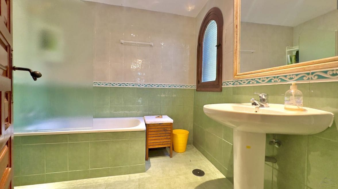 6 soveværelse Villa til salg i Javea / Xabia med swimmingpool garage - € 790.000 (Ref: 9819974)