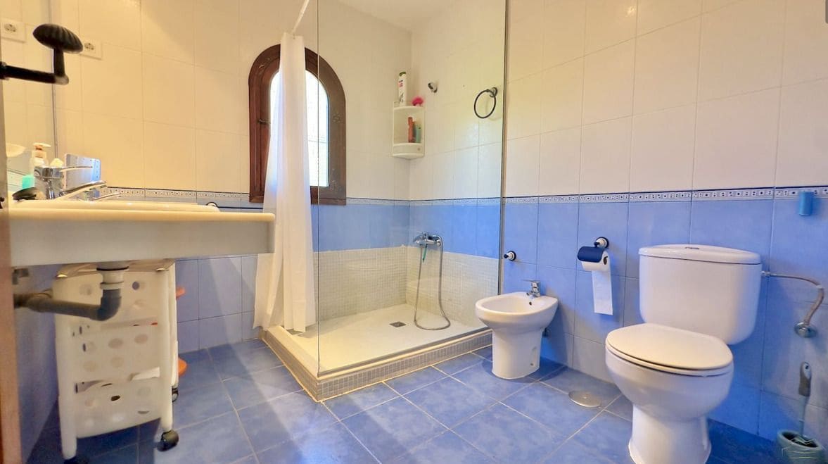 6 soveværelse Villa til salg i Javea / Xabia med swimmingpool garage - € 790.000 (Ref: 9819974)