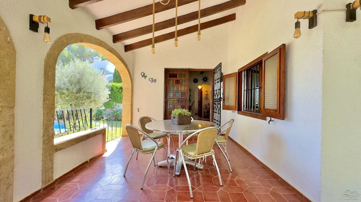 6 soveværelse Villa til salg i Javea / Xabia med swimmingpool garage - € 790.000 (Ref: 9819974)