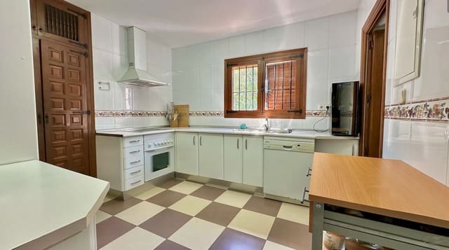 6 soveværelse Villa til salg i Cap Martí - El Tossalet - Pinomar, Javea / Xàbia med swimmingpool garage - € 790.000 (Ref: 9819974)