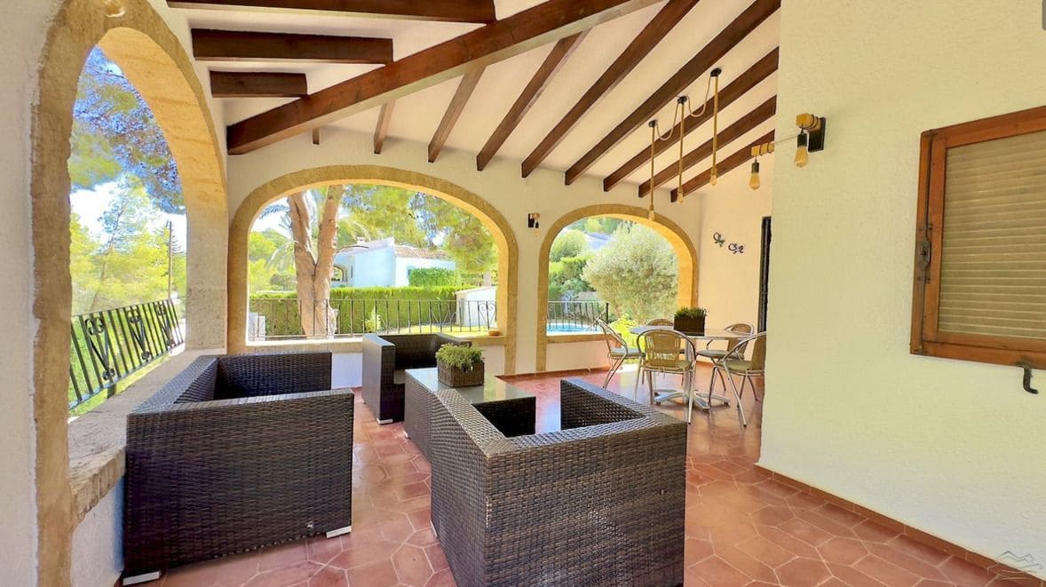 6 soveværelse Villa til salg i Javea / Xabia med swimmingpool garage - € 790.000 (Ref: 9819974)