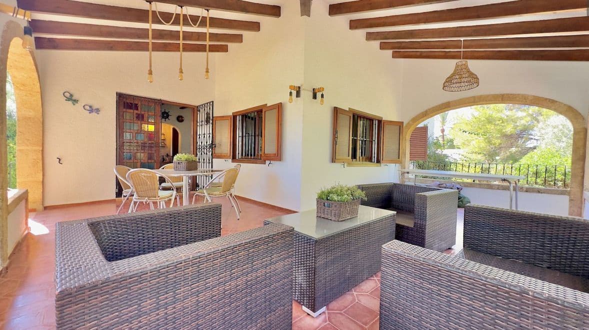 6 soveværelse Villa til salg i Javea / Xabia med swimmingpool garage - € 790.000 (Ref: 9819974)