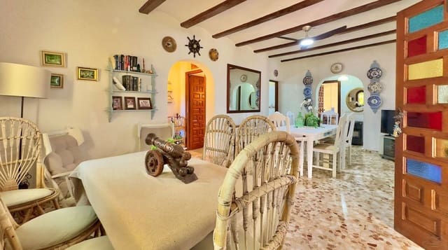 6 soveværelse Villa til salg i Cap Martí - El Tossalet - Pinomar, Javea / Xàbia med swimmingpool garage - € 790.000 (Ref: 9819974)