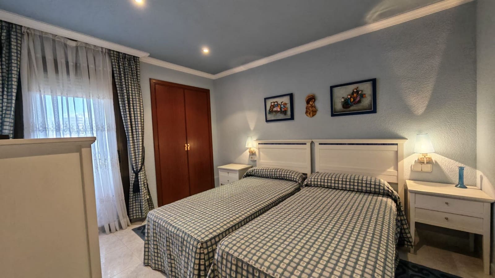 2 chambre Appartement à vendre à Benidorm avec piscine garage - 560 000 € (Ref: 9849073)