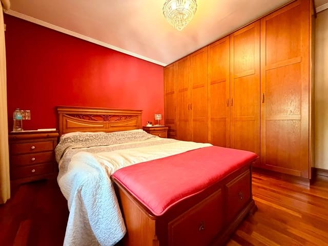 Chalet de 4 habitaciones en Playa de Muchavista, El Campello en venta con garaje - 2.500.000 € (Ref: 9933643)