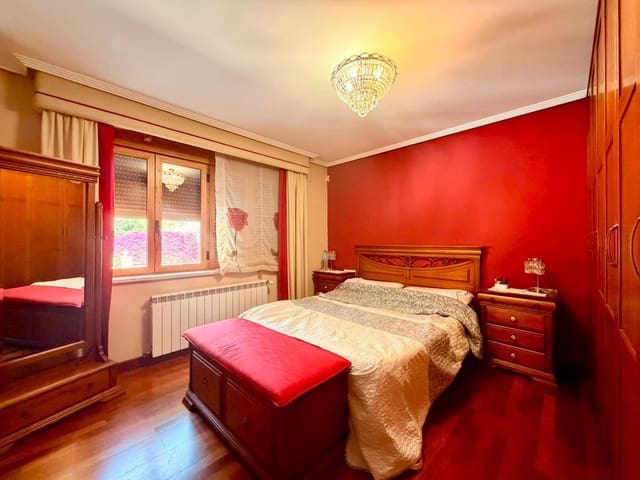 Chalet de 4 habitaciones en Playa de Muchavista, El Campello en venta con garaje - 2.500.000 € (Ref: 9933643)