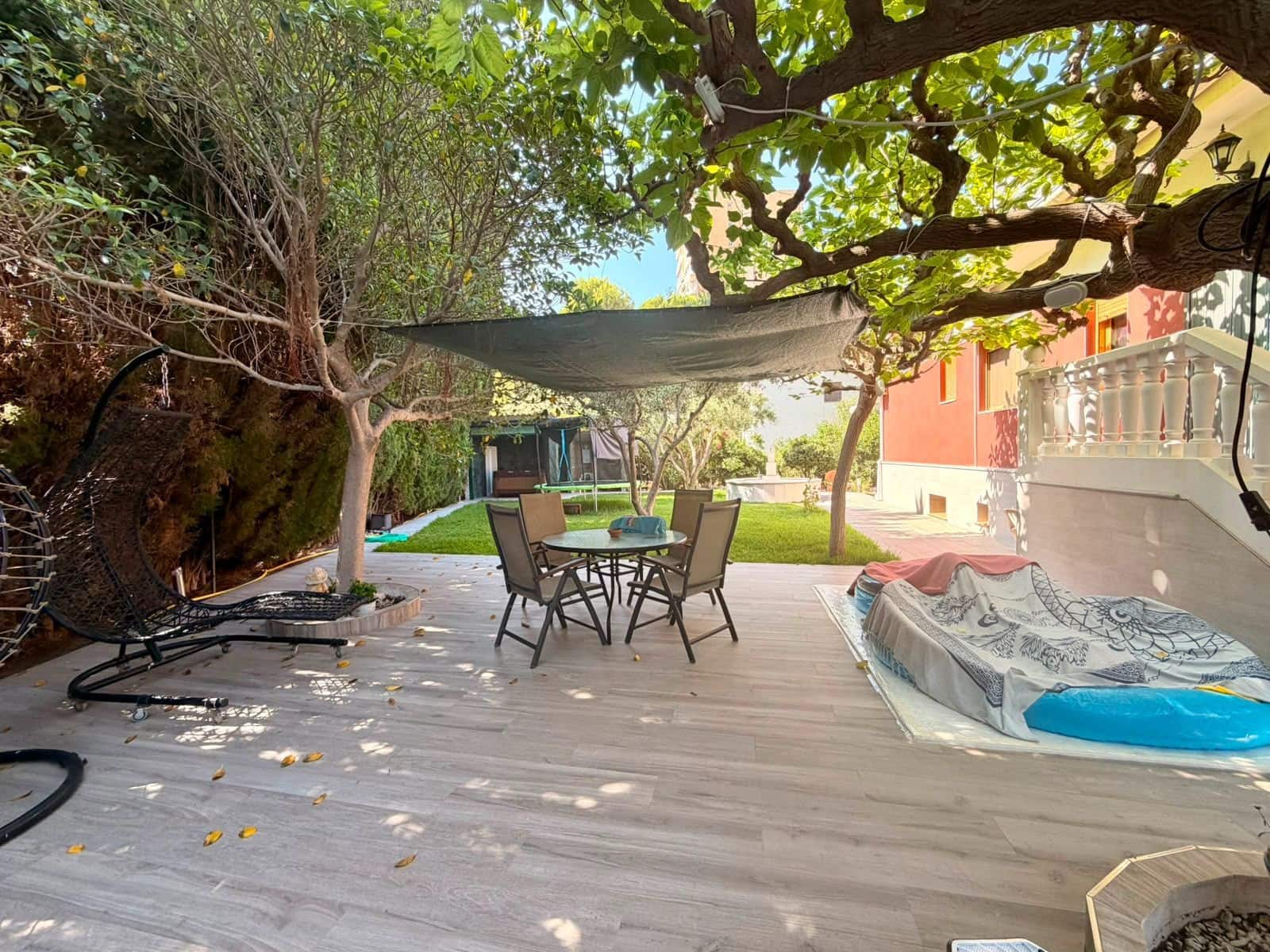 Chalet de 4 habitaciones en El Campello en venta con garaje - 2.500.000 € (Ref: 9933643)