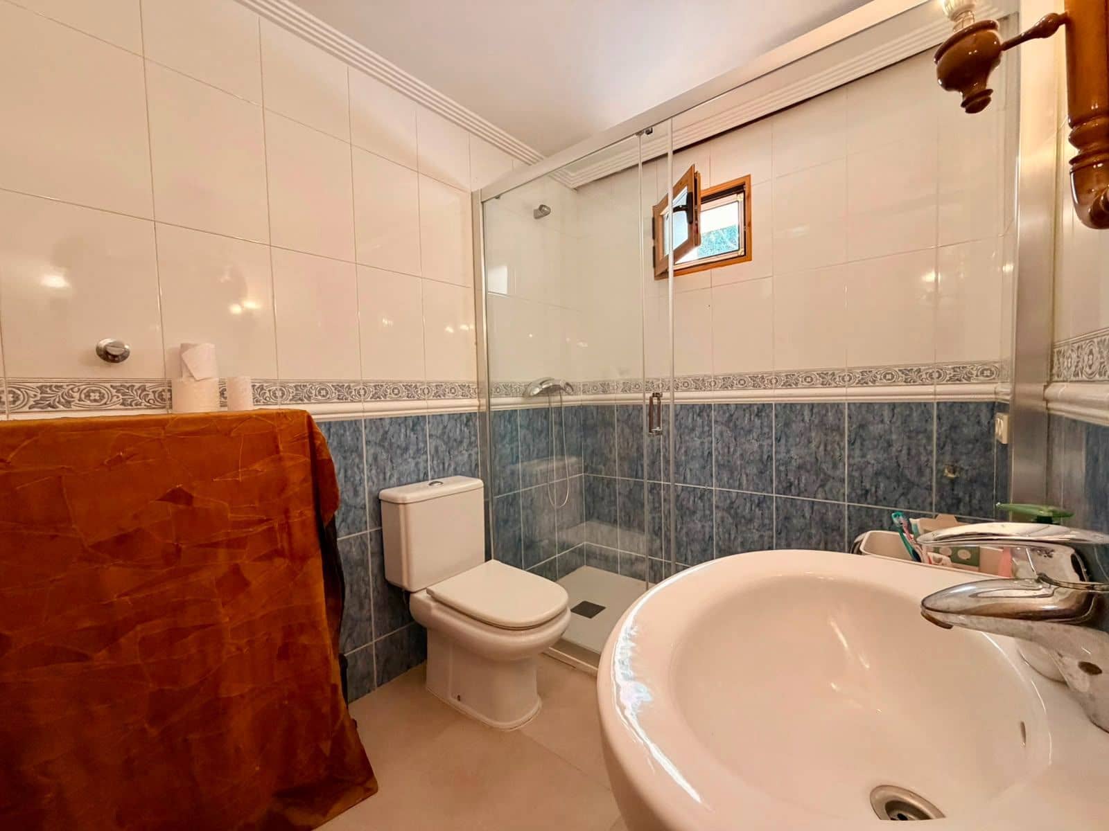 4 bedroom Villa for sale in El Campello with garage - € 2,500,000 (Ref: 9933643)