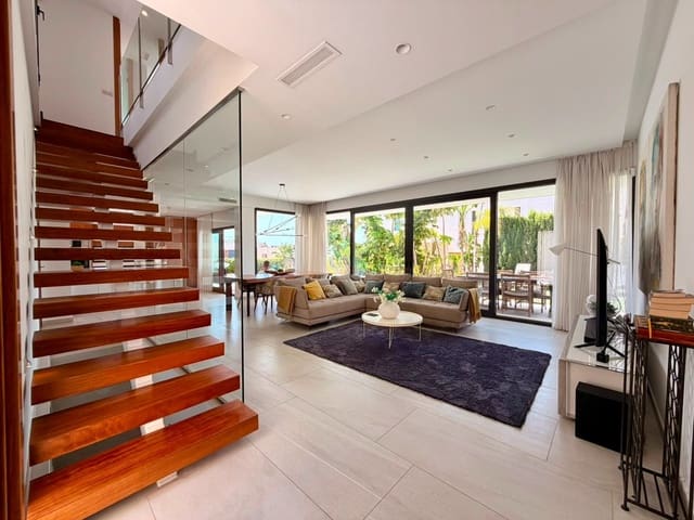 4 slaapkamer Villa te koop in Golf Bahía, Finestrat met zwembad garage - € 1.340.000 (Ref: 9933644)