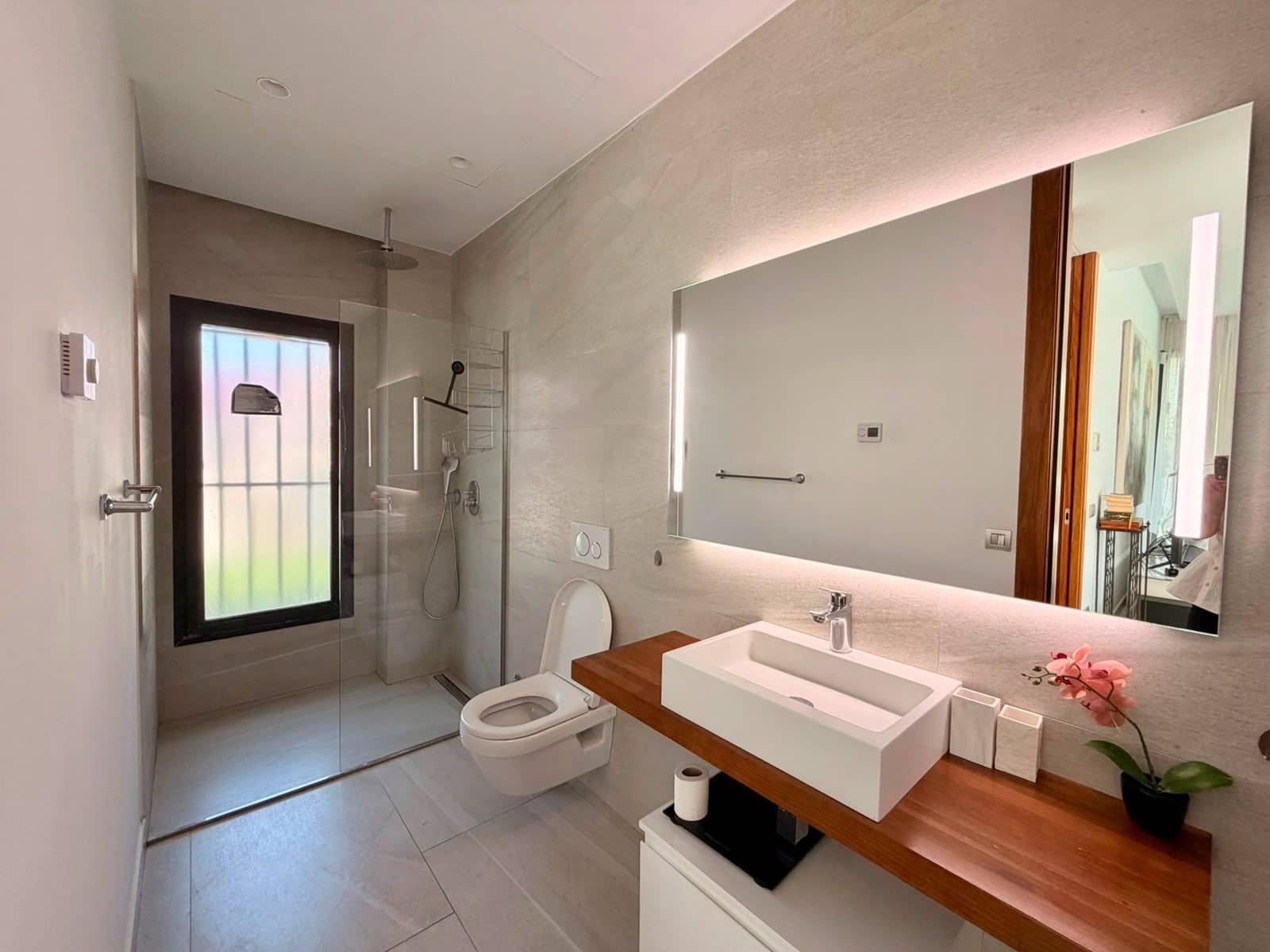 4 bedroom Villa for sale in Finestrat with pool garage - € 1,340,000 (Ref: 9933644)