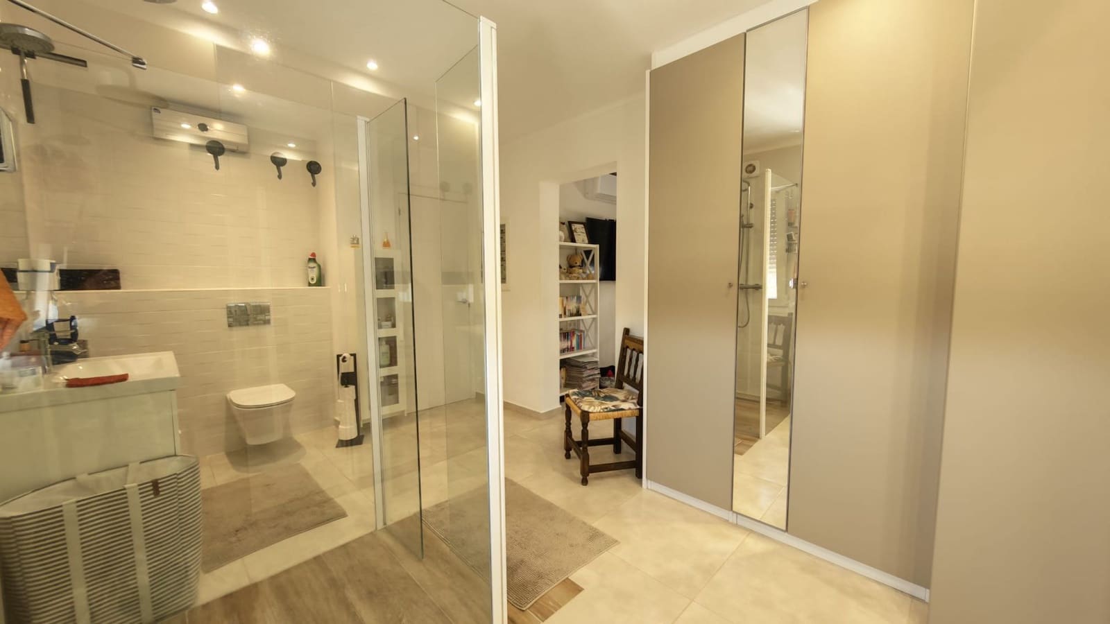 4 bedroom Villa for sale in Calpe / Calp with pool garage - € 849,000 (Ref: 9937540)