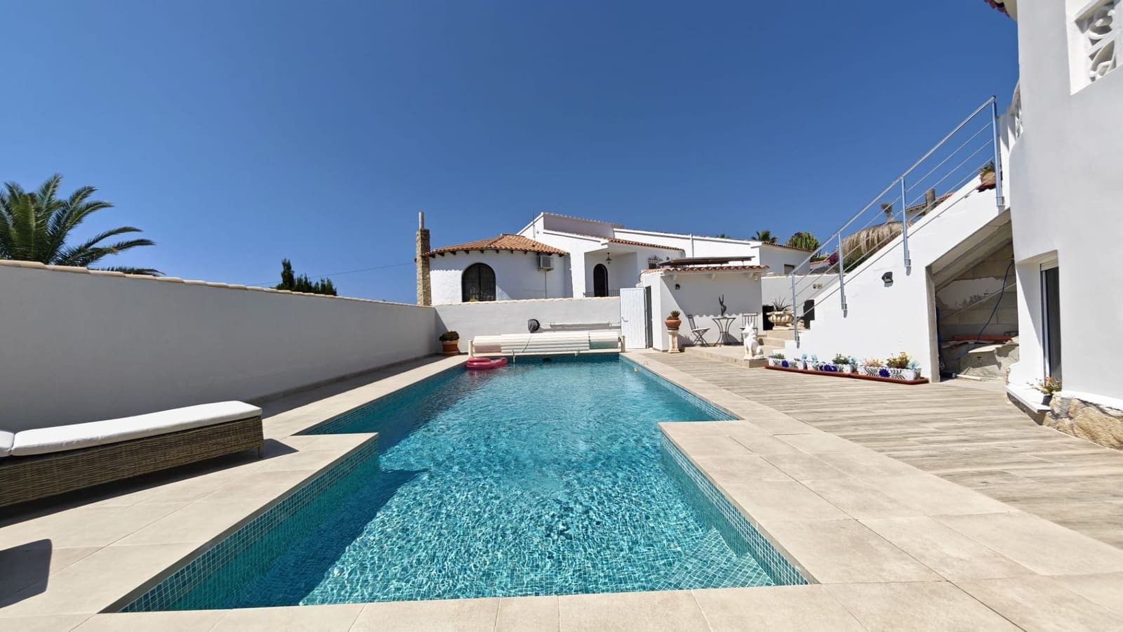 4 bedroom Villa for sale in Calpe / Calp with pool garage - € 849,000 (Ref: 9937540)