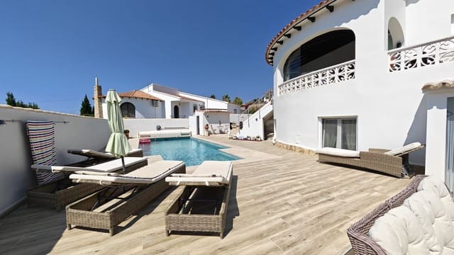 4 slaapkamer Villa te koop in Cometa - Carrió, Calpe / Calp met zwembad garage - € 849.000 (Ref: 9937540)
