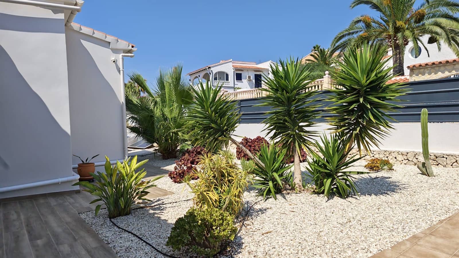 4 bedroom Villa for sale in Calpe / Calp with pool garage - € 849,000 (Ref: 9937540)