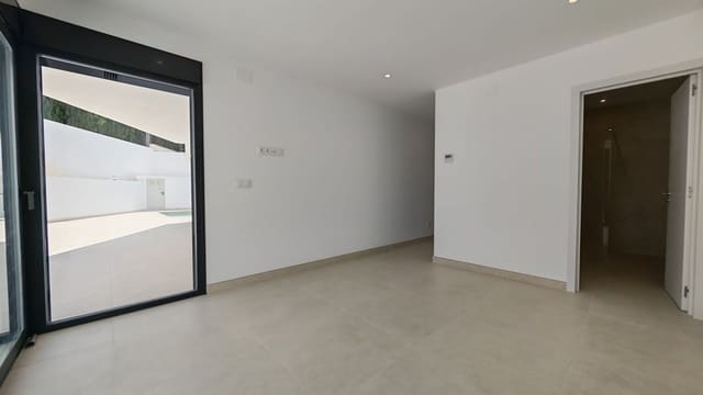 4 makuuhuone Huvila myytävänä paikassa Albir, Alfaz del Pi / L'Alfàs del Pi mukana uima-altaan 
autotalli - 1 190 000 € (Ref: 9939482)