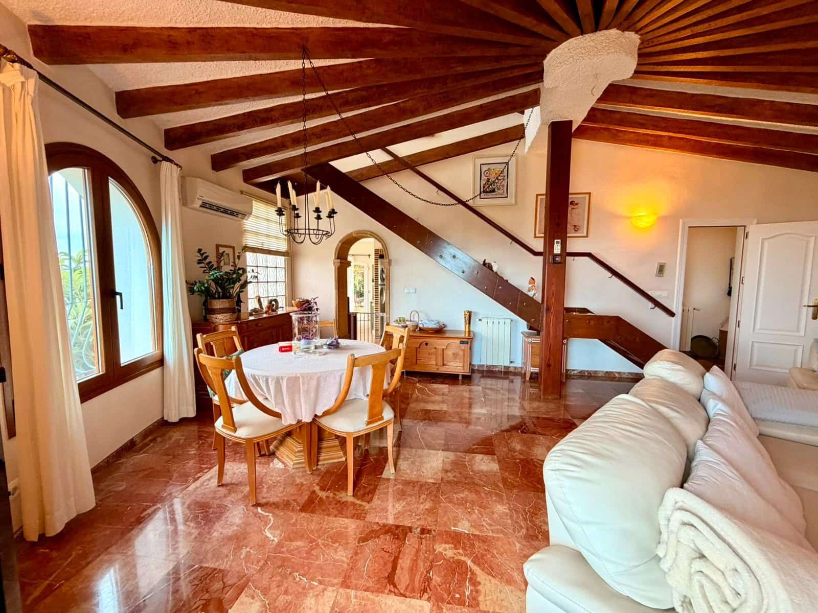 4 soveværelse Villa til salg i Javea / Xabia med swimmingpool garage - € 2.800.000 (Ref: 9947338)