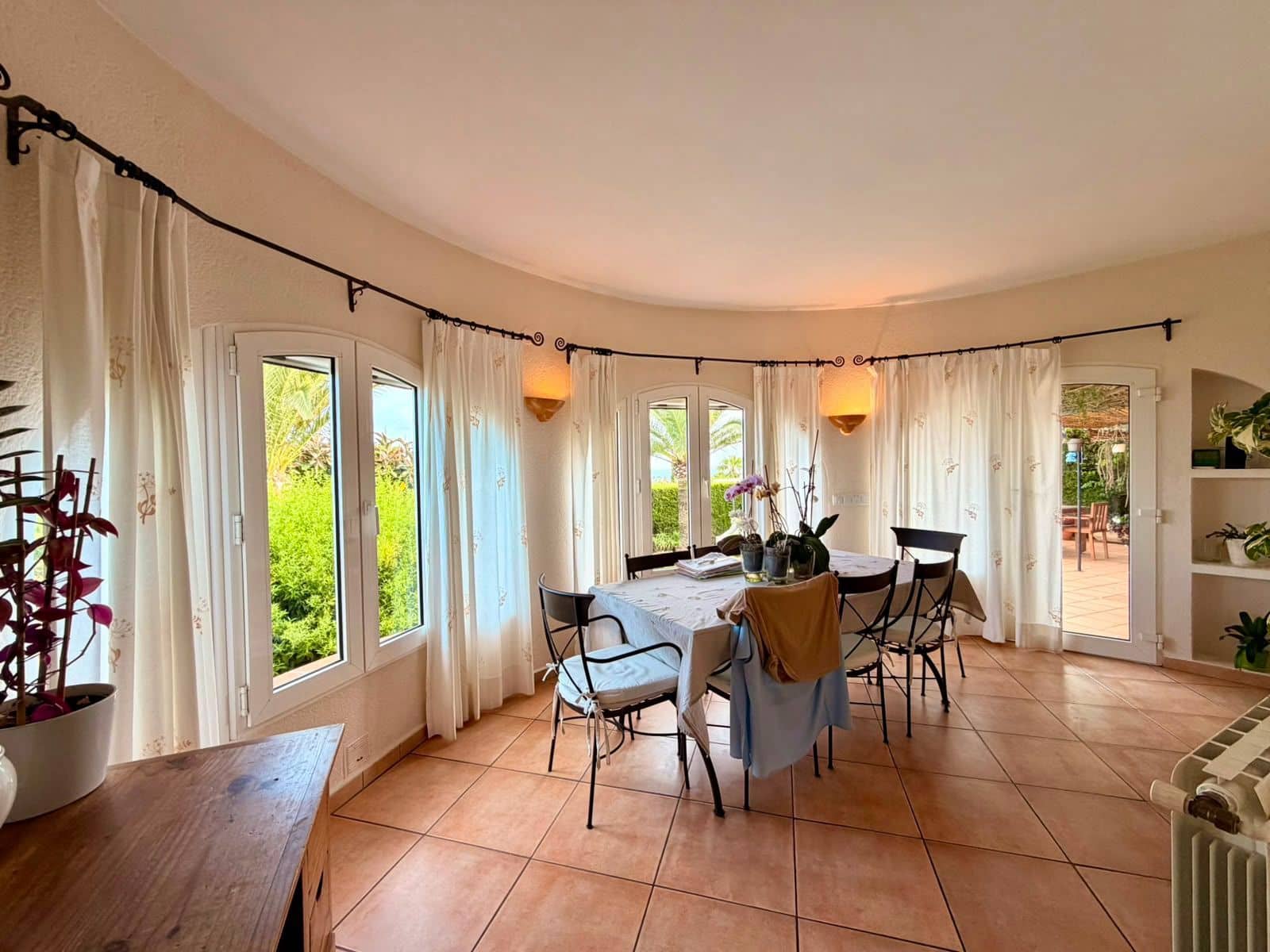 4 soveværelse Villa til salg i Javea / Xabia med swimmingpool garage - € 2.800.000 (Ref: 9947338)