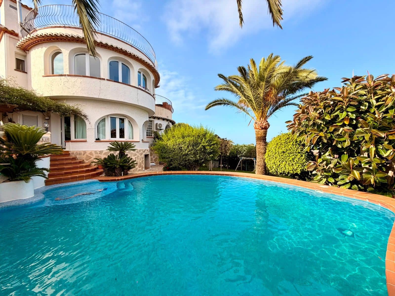 4 soveværelse Villa til salg i Javea / Xabia med swimmingpool garage - € 2.800.000 (Ref: 9947338)