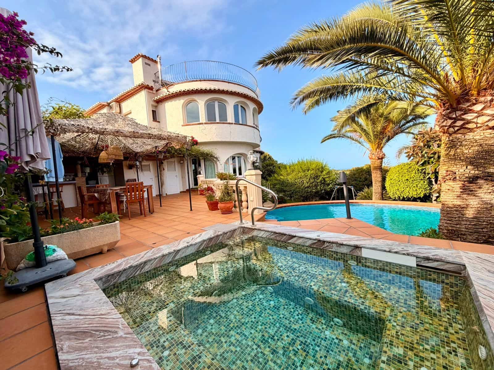 4 soveværelse Villa til salg i Javea / Xabia med swimmingpool garage - € 2.800.000 (Ref: 9947338)