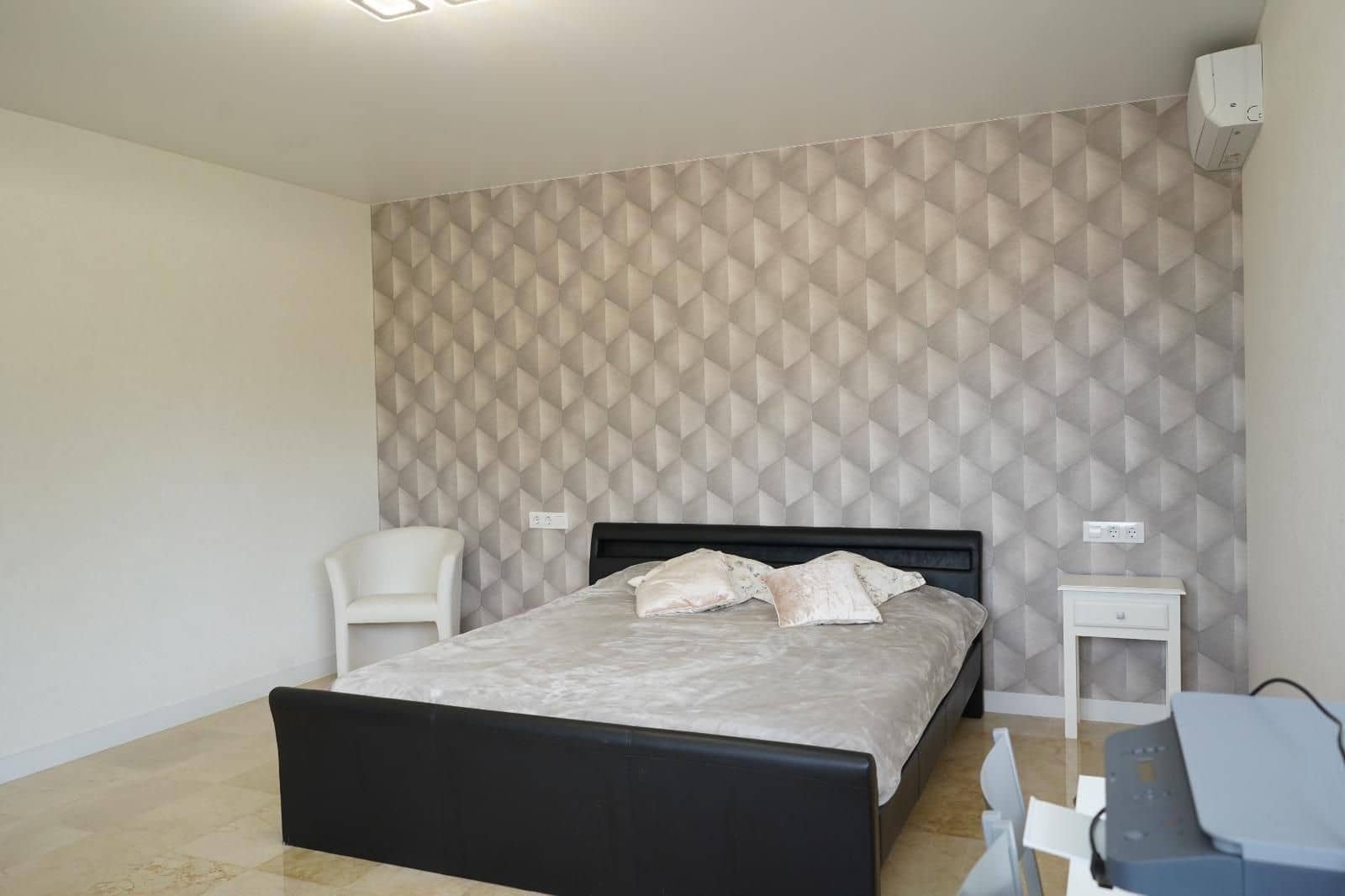 6 bedroom Villa for sale in La Nucia with pool garage - € 1,200,000 (Ref: 9962156)