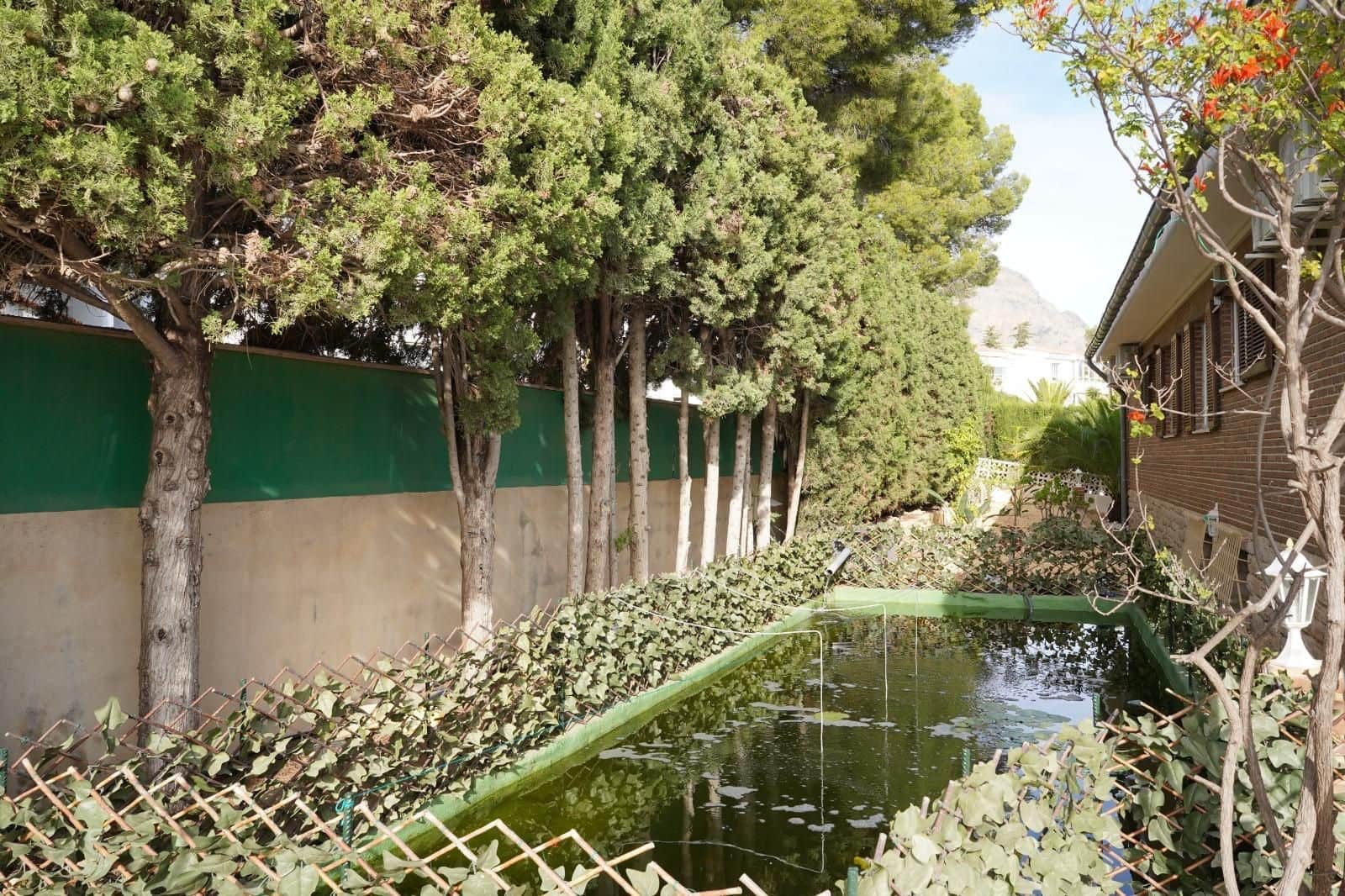 6 bedroom Villa for sale in La Nucia with pool garage - € 1,200,000 (Ref: 9962156)