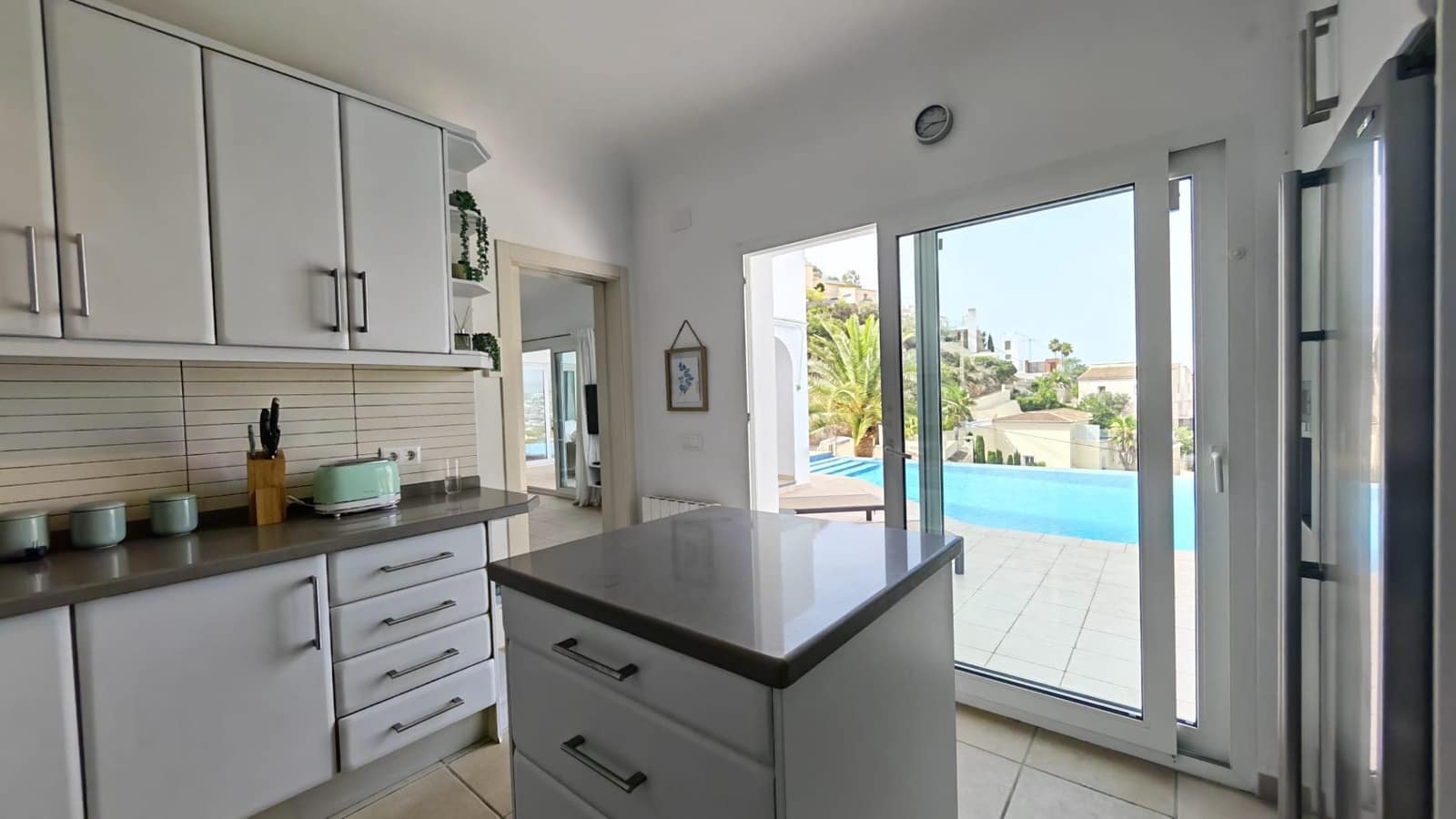 5 chambre Villa/Maison à vendre à Teulada avec piscine garage - 1 499 000 € (Ref: 9966238)