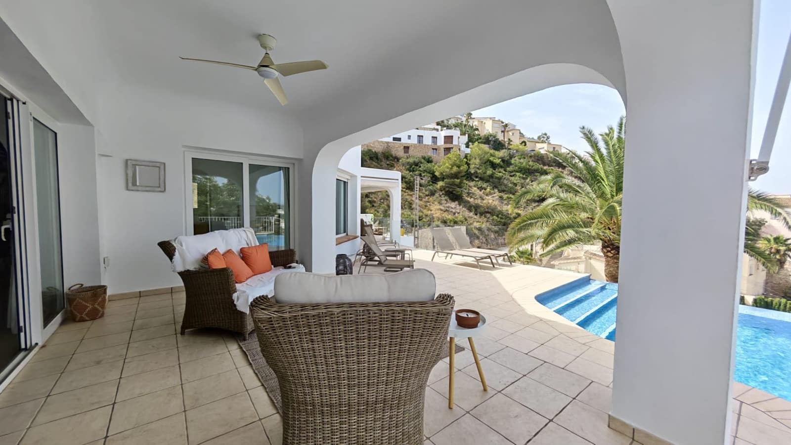 5 chambre Villa/Maison à vendre à Teulada avec piscine garage - 1 499 000 € (Ref: 9966238)