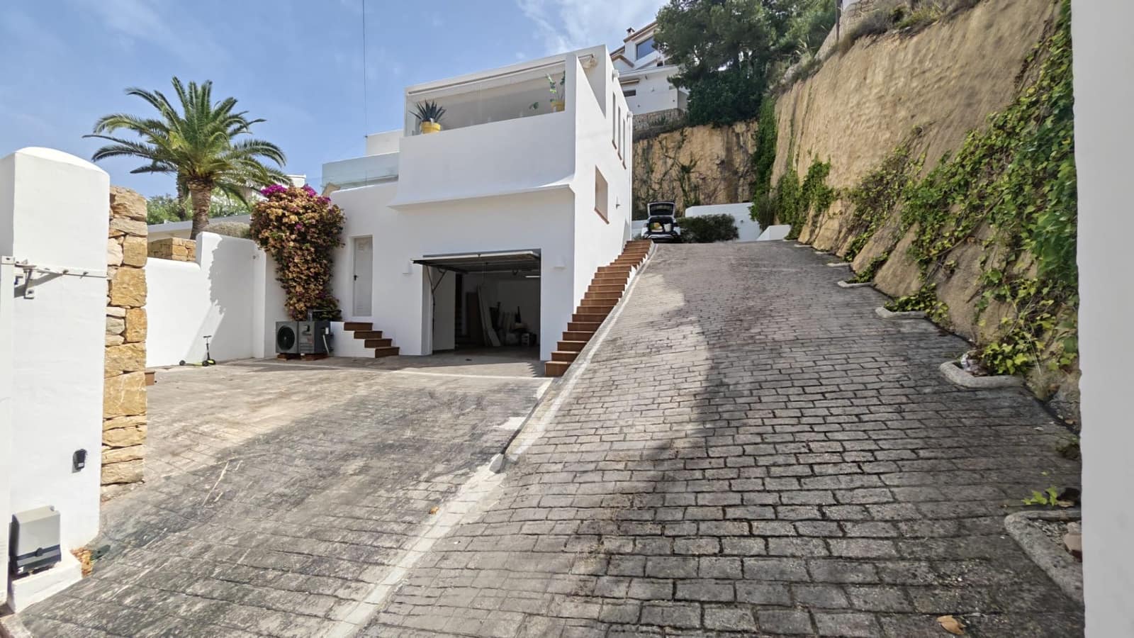 5 chambre Villa/Maison à vendre à Teulada avec piscine garage - 1 499 000 € (Ref: 9966238)