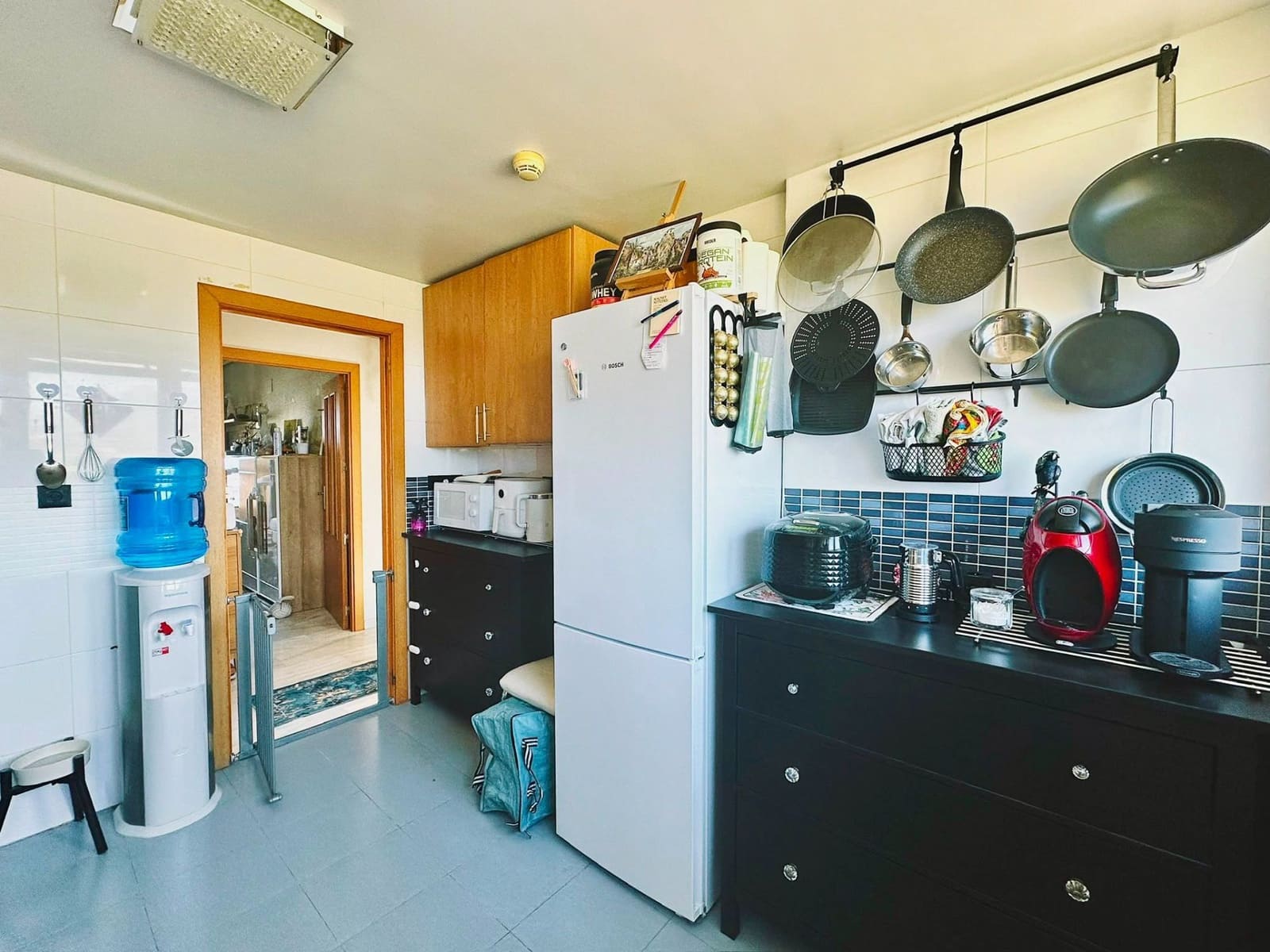Apartamento de 2 habitaciones en Benidorm en venta con piscina garaje - 385.000 € (Ref: 9986451)