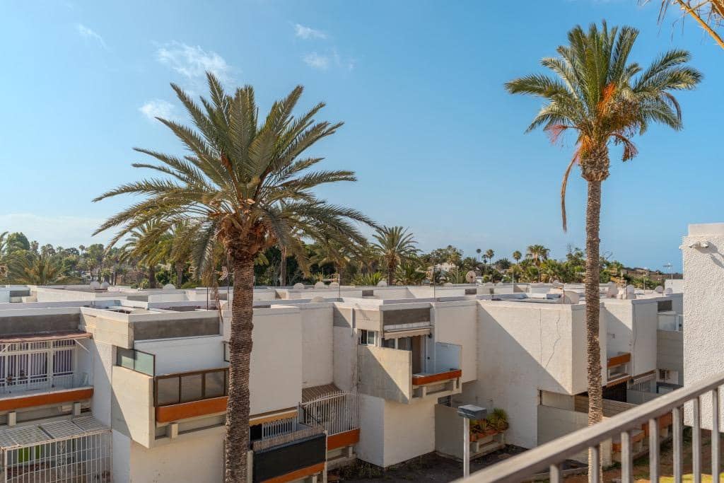 1 chambre Appartement à vendre à Arona avec piscine garage - 219 000 € (Ref: 10006344)