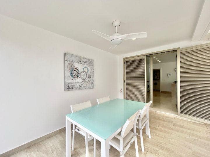 2 sypialnia Penthouse na sprzedaż w La Caleta Adeje z basenem garażem - 980 000 € (Ref: 10022527)