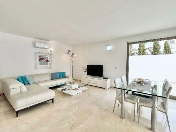 2 sypialnia Penthouse na sprzedaż w La Caleta Adeje z basenem garażem - 980 000 € (Ref: 10022527)