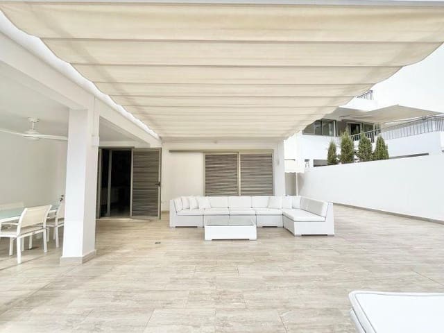 2 sypialnia Penthouse na sprzedaż w La Caleta Adeje, Adeje z basenem garażem - 980 000 € (Ref: 10022527)