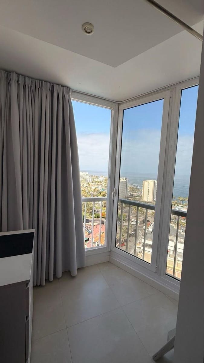 2 bedroom Apartment for sale in Playa de las Americas - € 459,000 (Ref: 10022528)