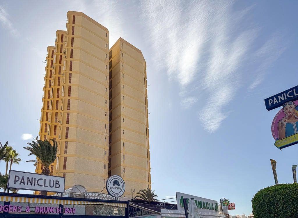 2 Zimmer Apartment zu verkaufen in Playa de las Americas mit Pool Garage - 395.000 € (Ref: 10049326)