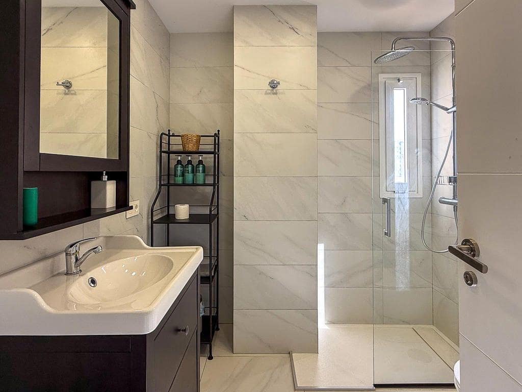 2 Zimmer Apartment zu verkaufen in Playa de las Americas mit Pool Garage - 395.000 € (Ref: 10049326)