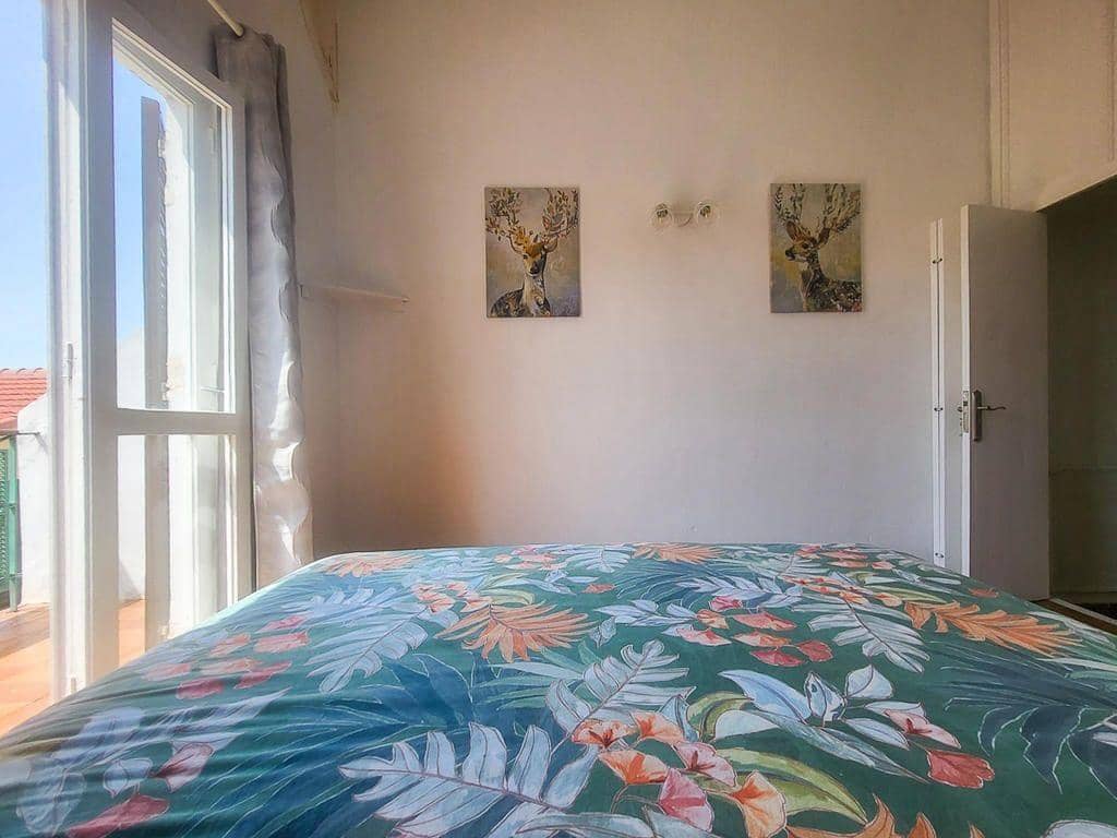 Apartamento de 2 habitaciones en Playa de las Americas en venta con piscina - 325.000 € (Ref: 10049327)