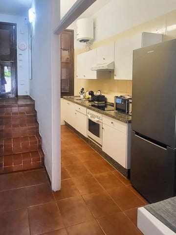 2 bedroom Apartment for sale in Playa de las Americas, Arona with pool - € 325,000 (Ref: 10049327)