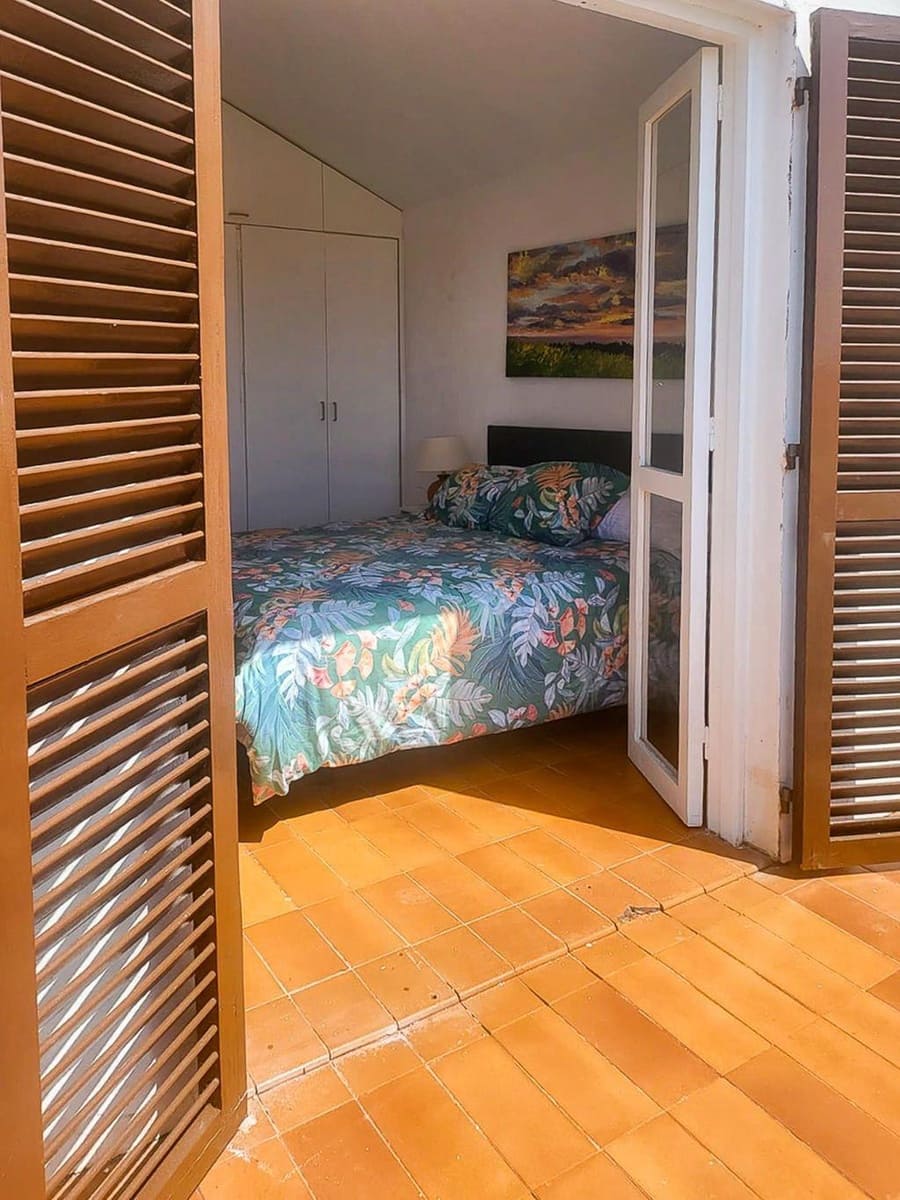 Apartamento de 2 habitaciones en Playa de las Americas en venta con piscina - 325.000 € (Ref: 10049327)
