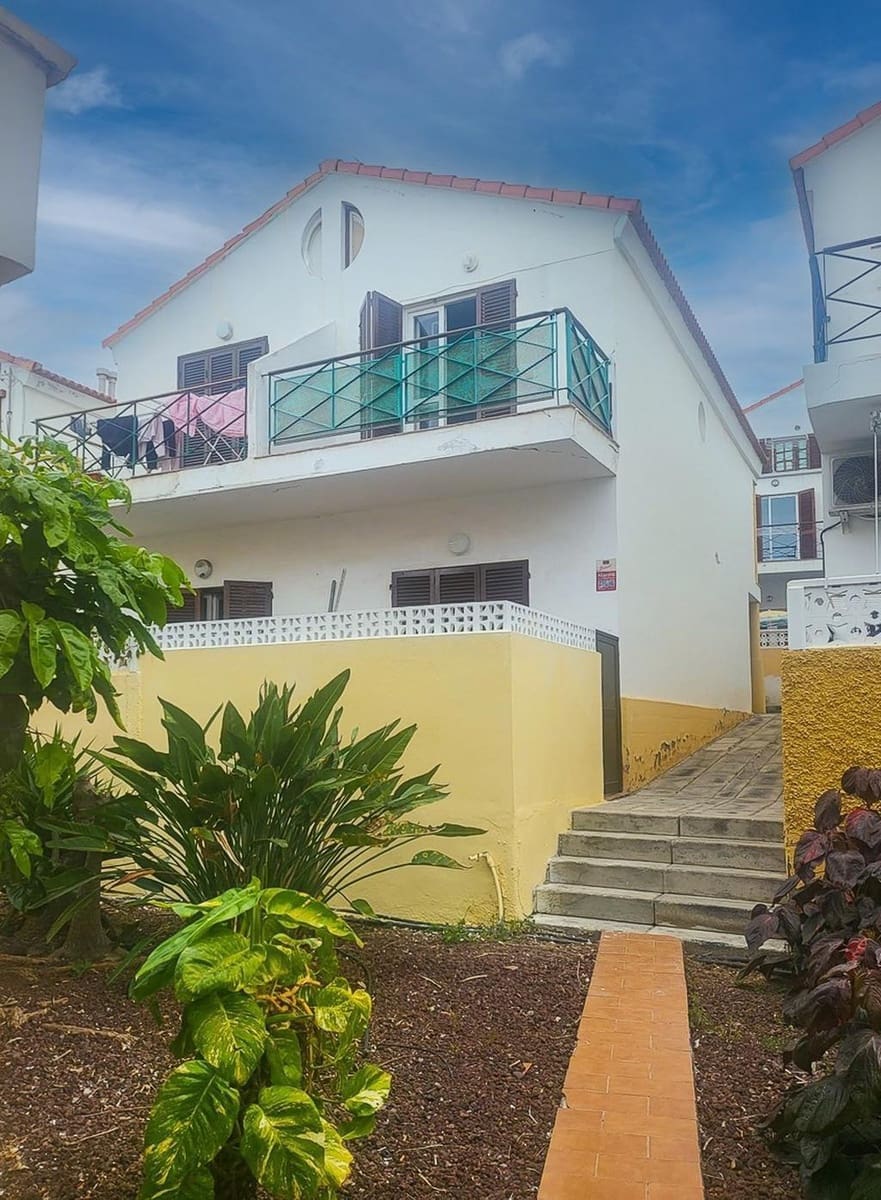 Apartamento de 2 habitaciones en Playa de las Americas en venta con piscina - 325.000 € (Ref: 10049327)